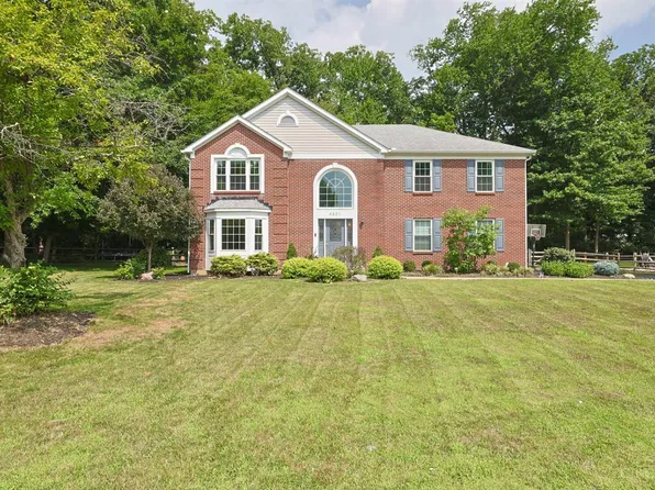 4801 Forest Meadows Ct, Cincinnati, OH 45244