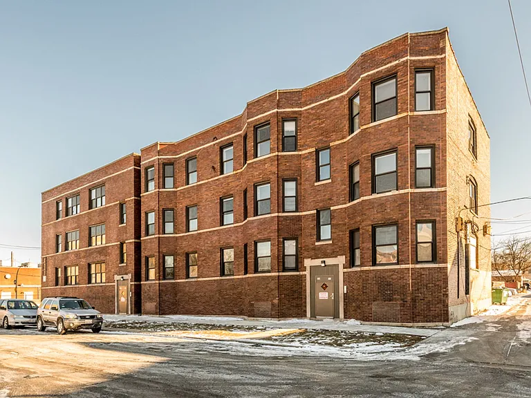 705 S Lawndale — Photo 15