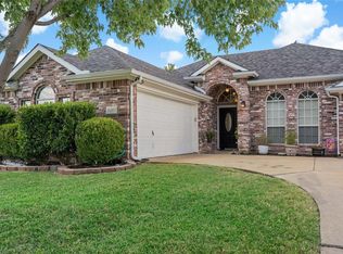3017 Creekside Dr, Sachse, TX 75048