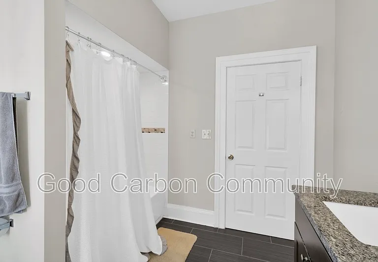 77 Linwood Ave #1 — Photo 33