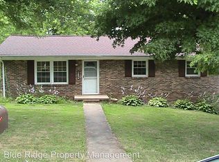 1206 Oakdell Ct, Johnson City, TN 37604