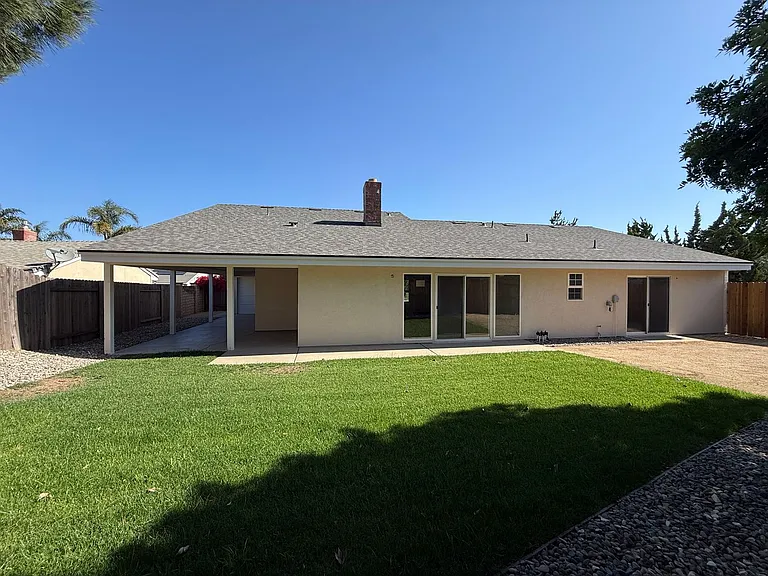 1120 Village Dr — Photo 61