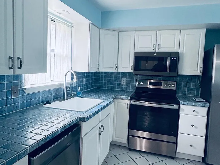 4765 Marsh Hammock Dr W — Photo 16