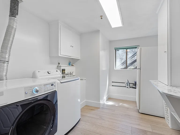 10 Stonewood Dr — Photo 24