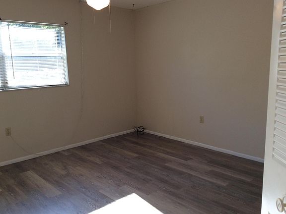 3rd image of 3135 Shady Dell Ln APT 145