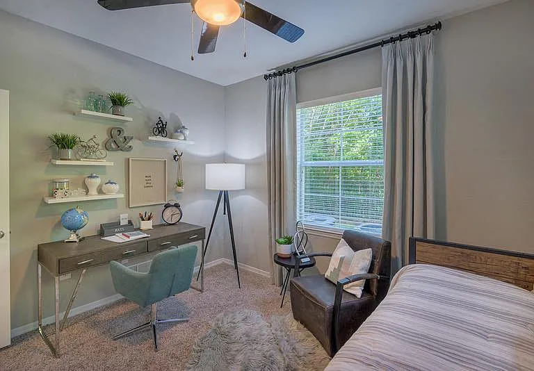 Guest bedroom and office