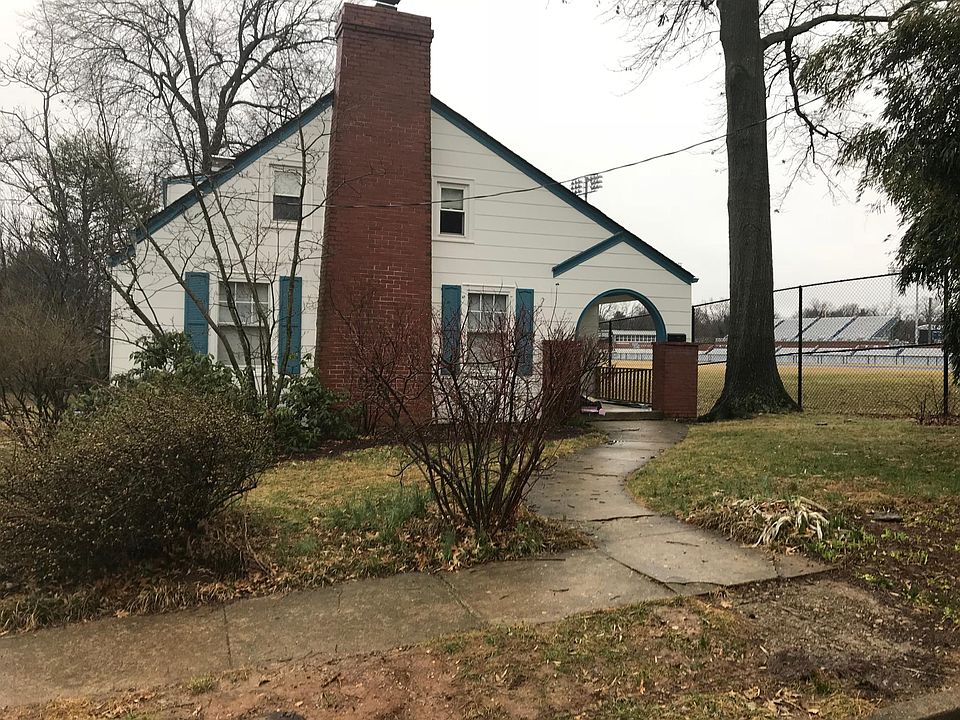 1st image of 518 Park Ave