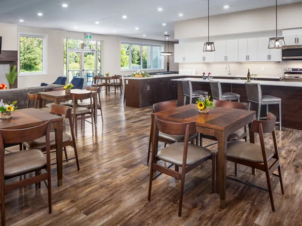 River's Edge Apartments