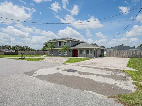 252 W Brookins Ave, Eagle Lake, FL 33839