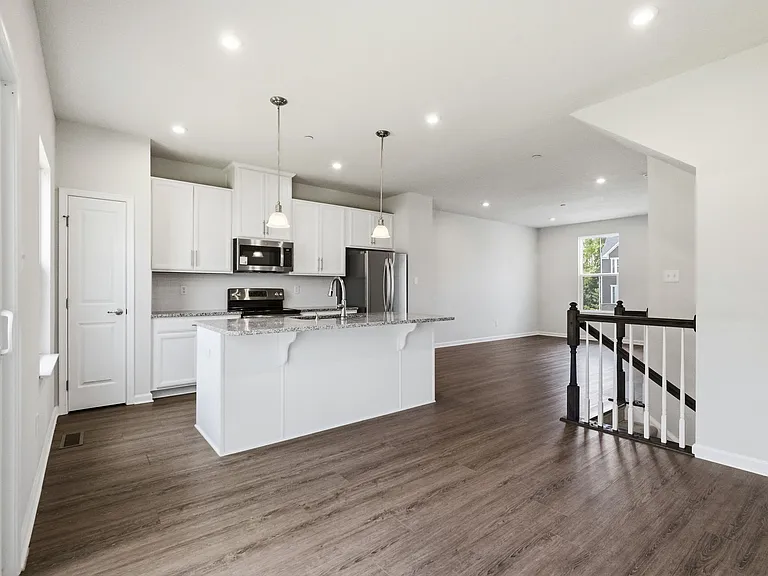 233 Chesna Dr — Photo 14