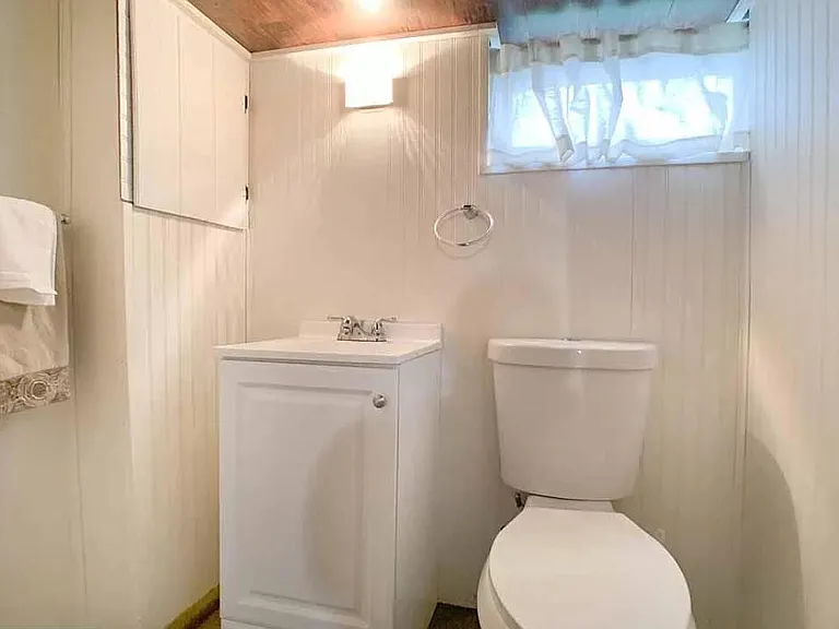 546 Larkspur St — Photo 17