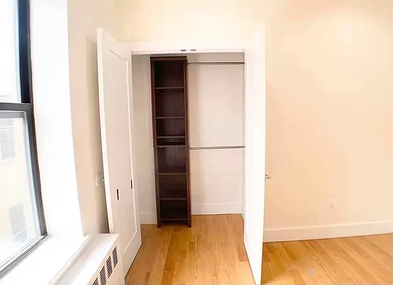 Rented by EastMount Realty LLC | media 17