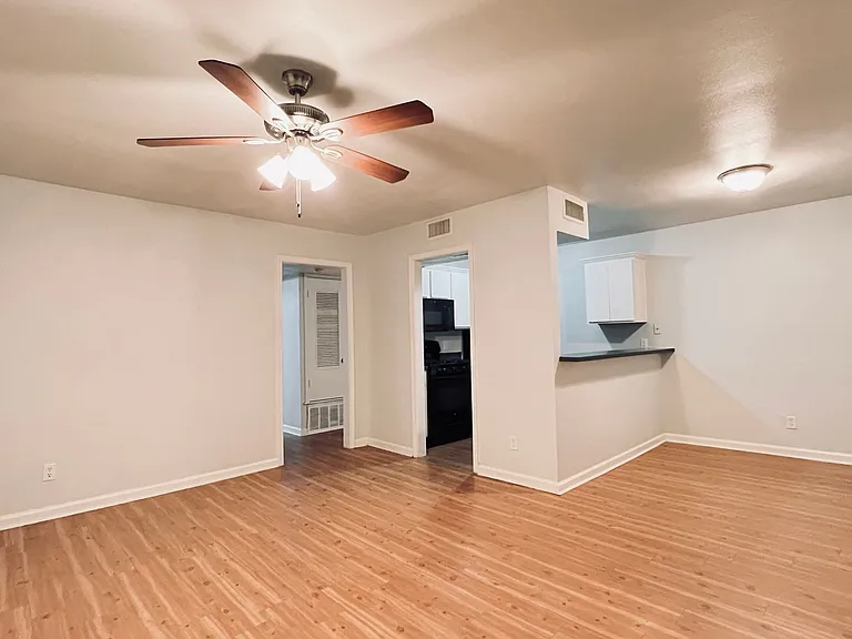 2301 Ohlen Rd #108 — Photo 5