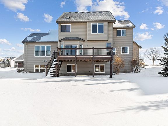 5th image of 645 Pond View Dr SE