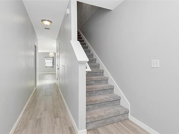 4th image of 4035 11th St E