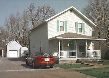 1st image of 105 W Cornelia St