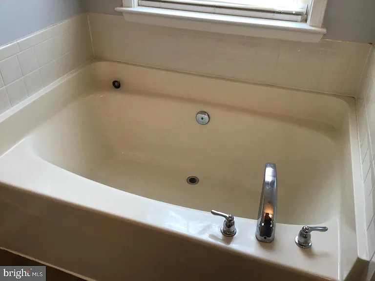 103 S Raphael Ct — Photo 16