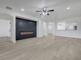 8948 Sandy Isle Ct, Las Vegas, NV 89131