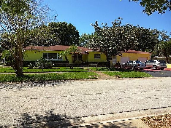2nd image of 2200 17th Ave S