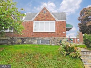 1716 Strahle St, Philadelphia, PA 19152
