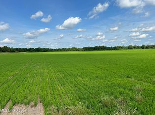 5 River Rd, Clarksdale, MS 38614