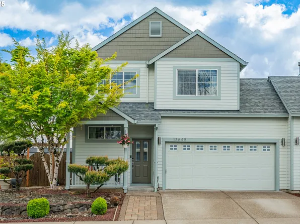 13645 Garden Meadow Dr, Oregon City, OR 97045