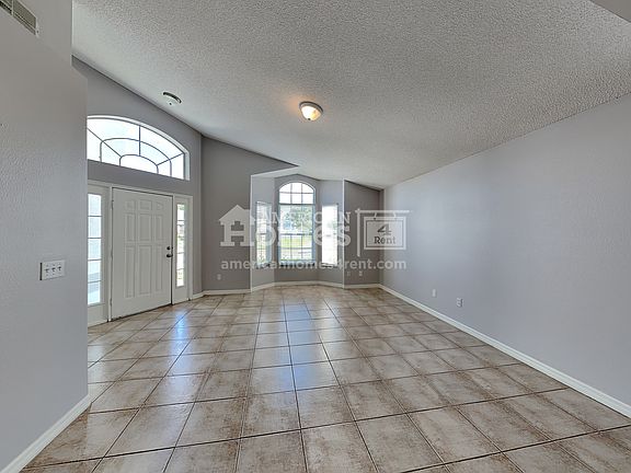 5th image of 14128 Yellow Wood Cir