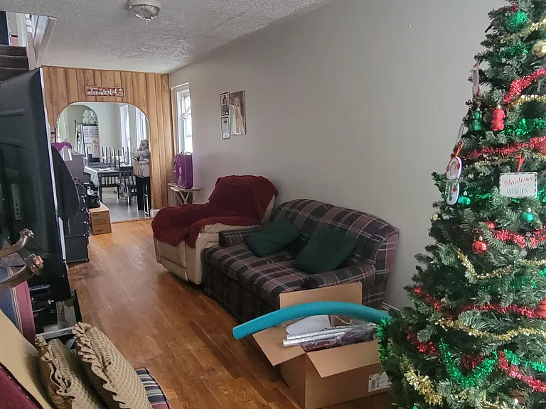 510 Maple St — Photo 10