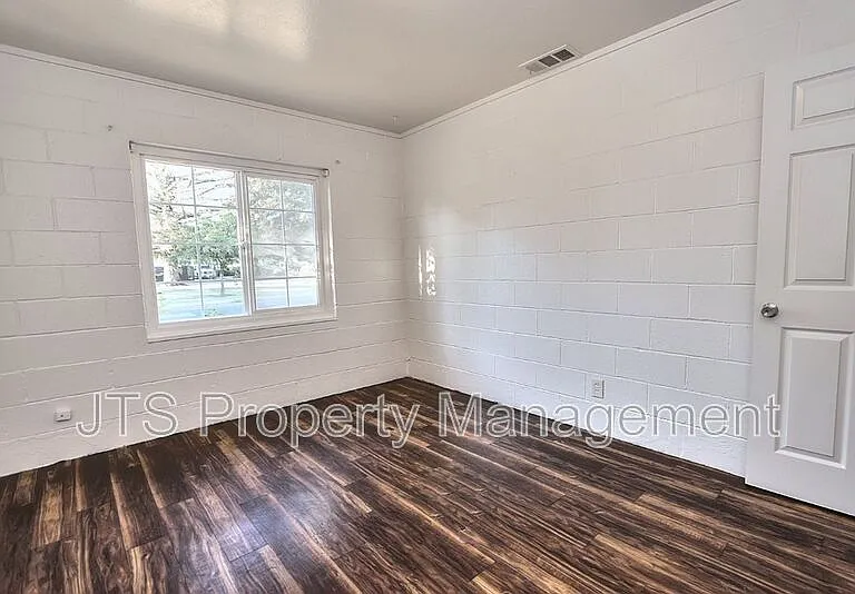 5912 21st Ave — Photo 16