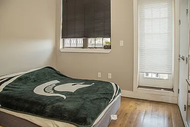 Rented by Rennit Inc.