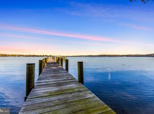 941 Sahlin Farm Rd, Annapolis, MD 21401