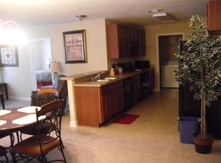 2391 Meadowlark Commons Ct APT 102, Albany, GA 31707