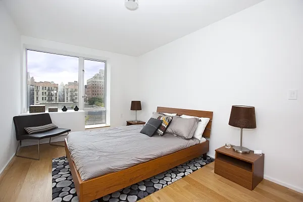 Sold by MNS | media 3