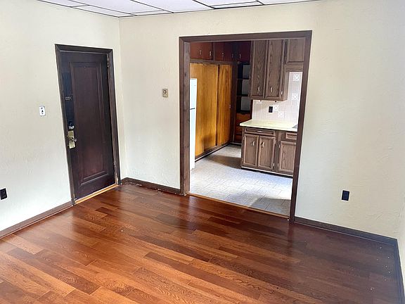 4th image of 146 Charles St #6