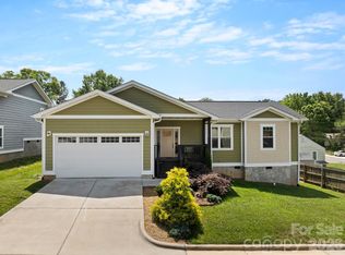 7 May St, Asheville, NC 28803