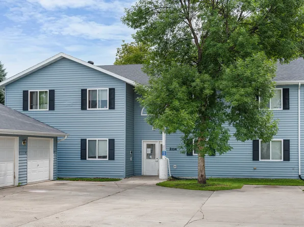 2114 8th Ave NW APT 3, East Grand Forks, MN 56721