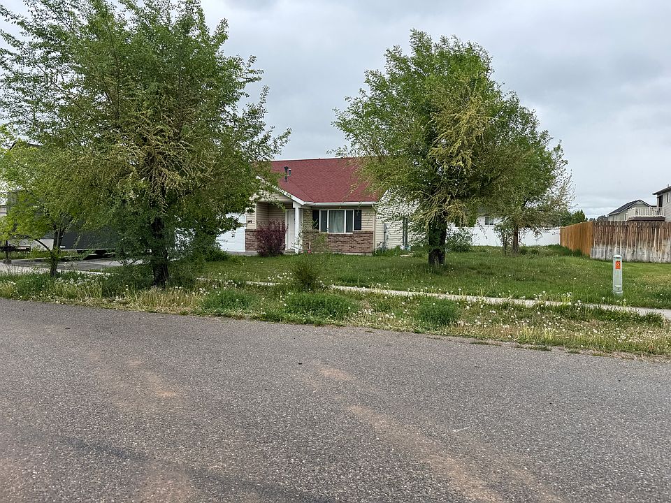 1st image of 1140 N Drystone Dr