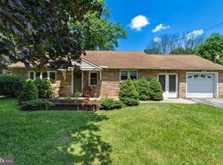 1217 Caln Meetinghouse Rd, Coatesville, PA 19320