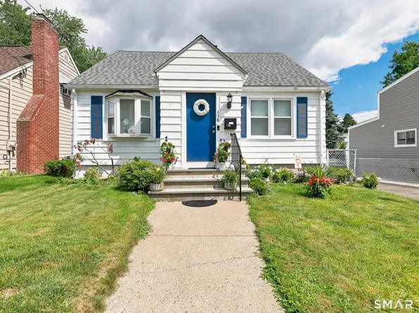 116 Swanson Ave, Stratford, CT 06614