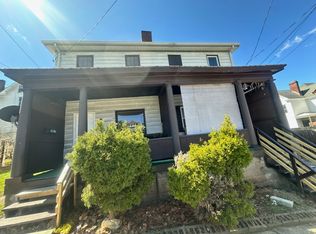 1212 McClure St, Homestead, PA