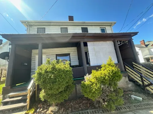 1212 McClure St Photo 1
