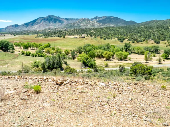5780 W Stazenski Rd, Prescott, AZ 86305