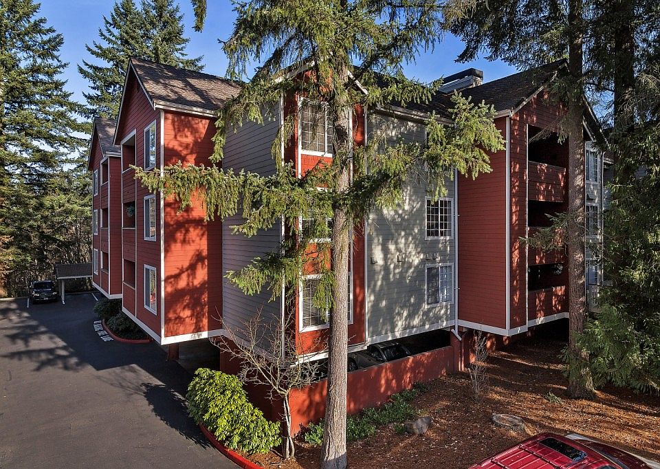 1st image of 15433 Country Club Dr Unit F310