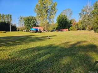 2011 W Blackmore Rd, Mayville, MI 48744