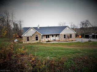 10894 Pleasant Valley Rd, Frazeysburg, OH 43822