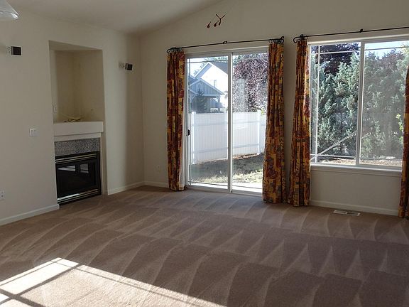 2nd image of 17904 SE 13th Cir