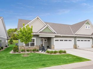116 Vista Way, Waconia, MN 55387