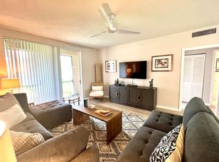 11790 Saint Andrews Pl APT 203, Wellington, FL 33414