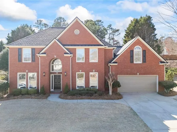 3916 Woodruff Park Way, Buford, GA 30519