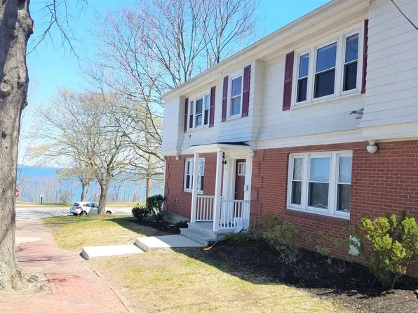 4 Melbourne St, Portland, ME 04101